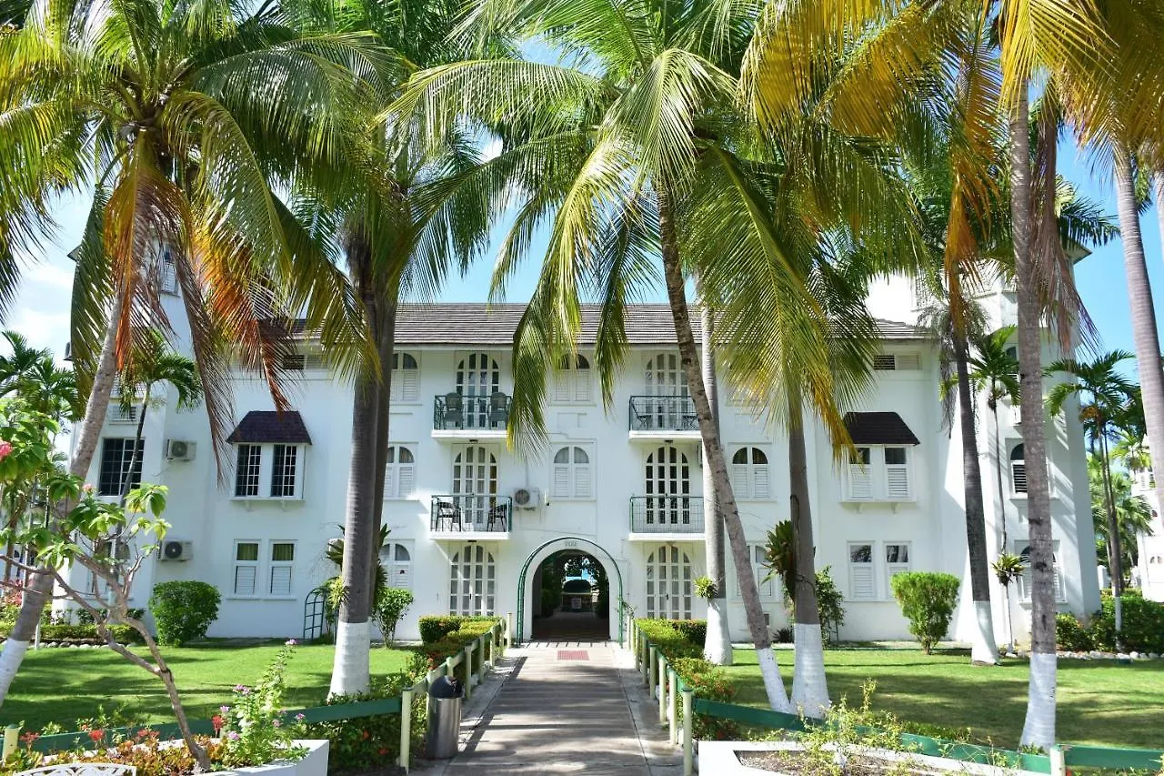 Czar'S Sanctuary- Apt B4 At Sandcastle Ocho Rios Apartment