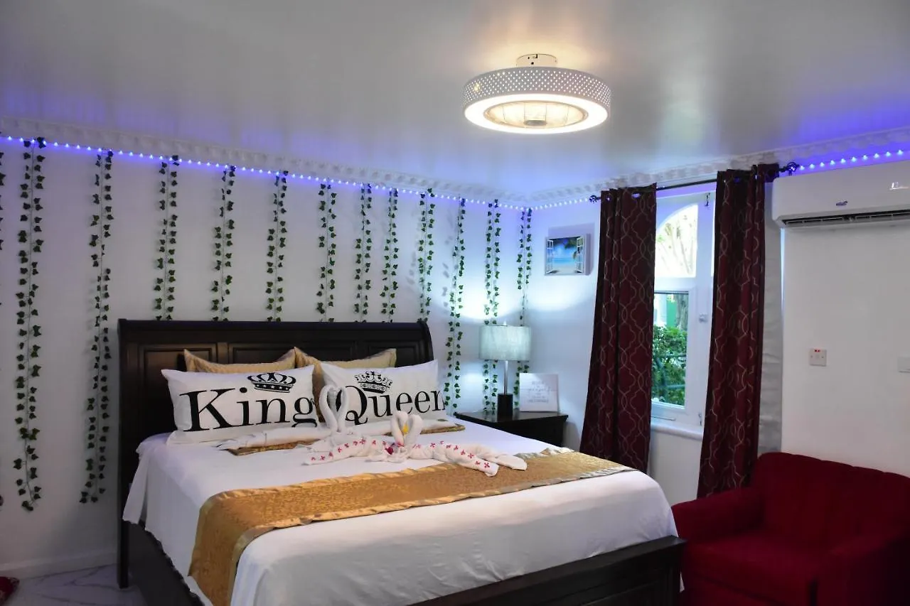 Czar'S Sanctuary- Apt B4 At Sandcastle Ocho Rios 0*,  Jamaica