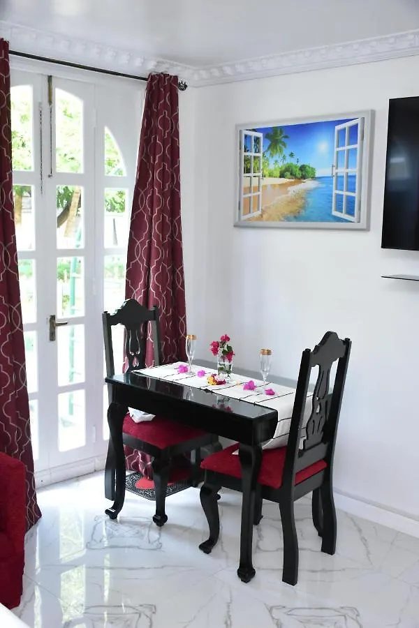 Apartment Czar'S Sanctuary- Apt B4 At Sandcastle Ocho Rios Jamaica